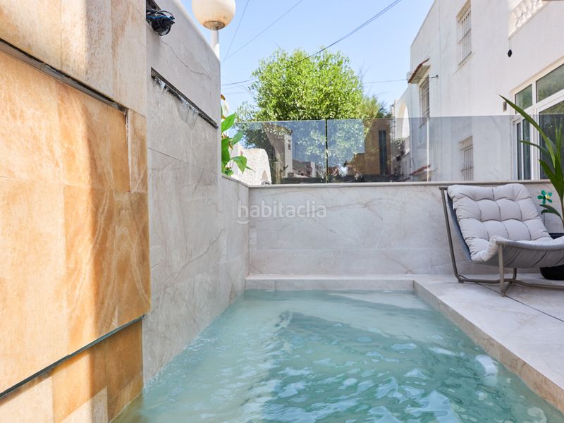 Foto 2bc83298-ed28-44a1-863d-1722dce2ee1c. Casa adossada amb calefacció piscina a nueva Torrevieja Torrevieja