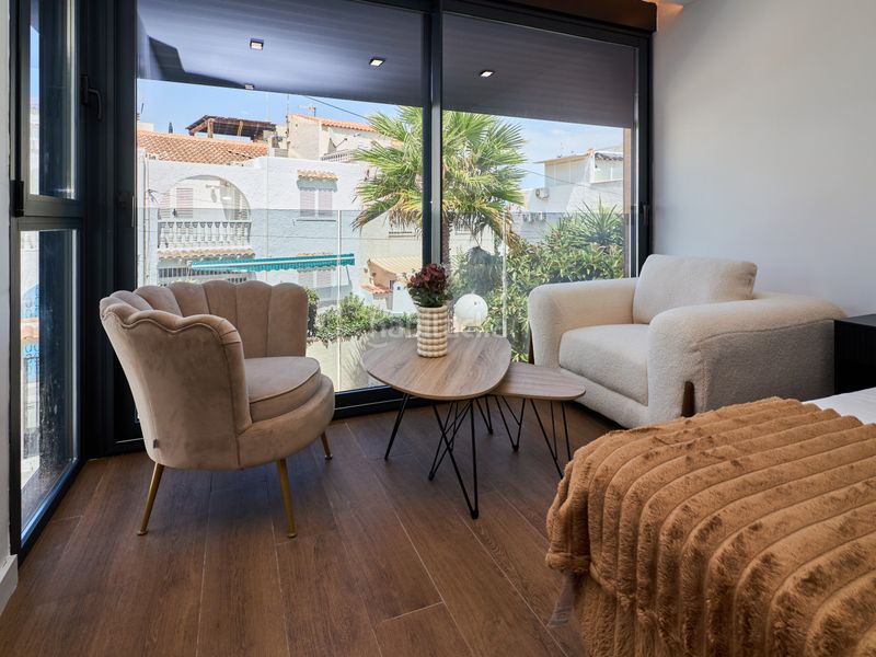 Foto a046f6f2-0d6b-4f07-8fd3-b9d9363ee336. Casa adossada amb calefacció piscina a nueva Torrevieja Torrevieja