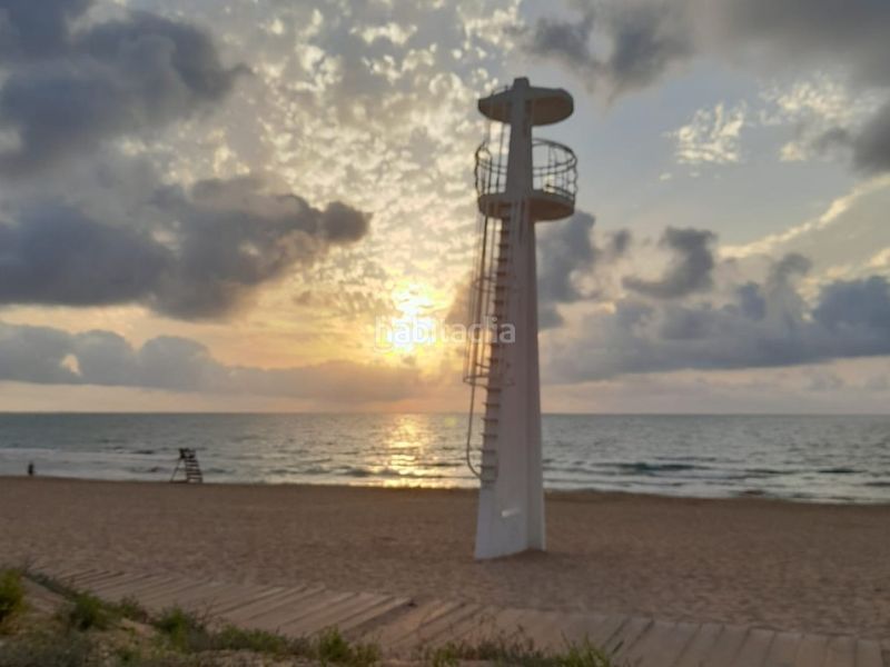 Foto c70a5993-d48a-48a0-b030-bfd4cd90756d. Apartament amb calefacció aparcament piscina a Los Europeos Torrevieja