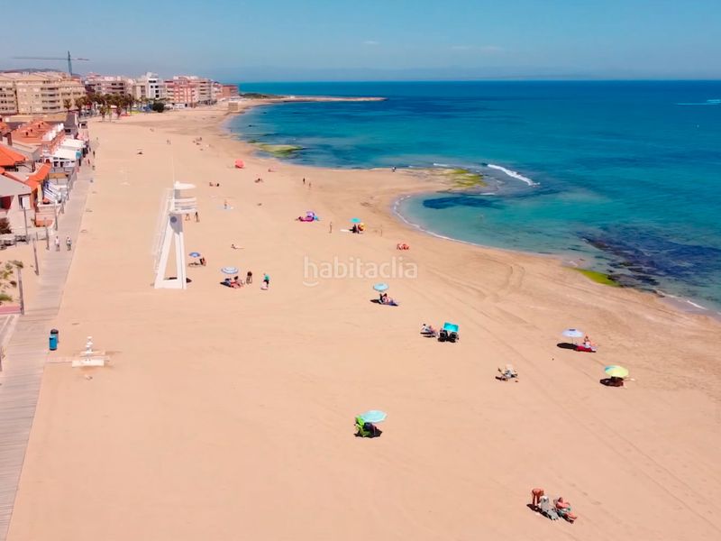 Foto d00a531c-ec43-4a3a-8515-cf9bfc05bdfd. Apartament amb calefacció aparcament piscina a Los Europeos Torrevieja