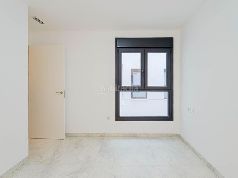 Foto 782917ee-8fde-4f21-ab81-745e036b443c. Apartament amb calefacció aparcament a Centro - Muelle Pesquero Torrevieja
