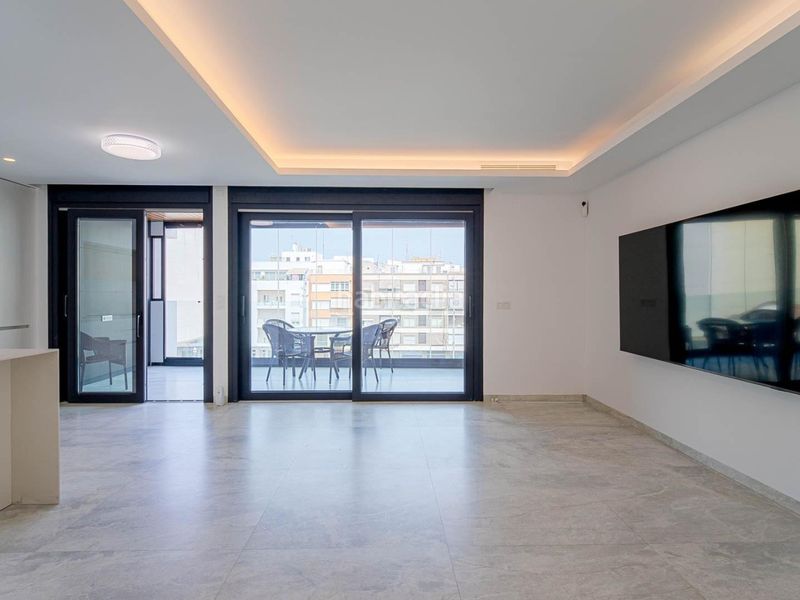Foto 9e88440a-cbd0-441c-8958-290c46abe1a5. Apartament amb calefacció aparcament a Centro - Muelle Pesquero Torrevieja