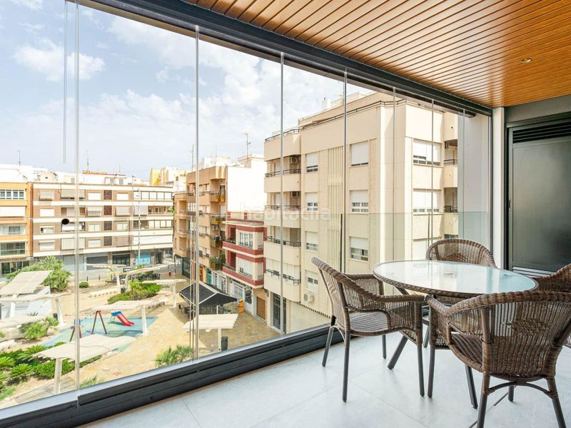 Foto c0d7d61a-29df-4338-aa8c-00a5097dc086. Apartament amb calefacció aparcament a Centro - Muelle Pesquero Torrevieja