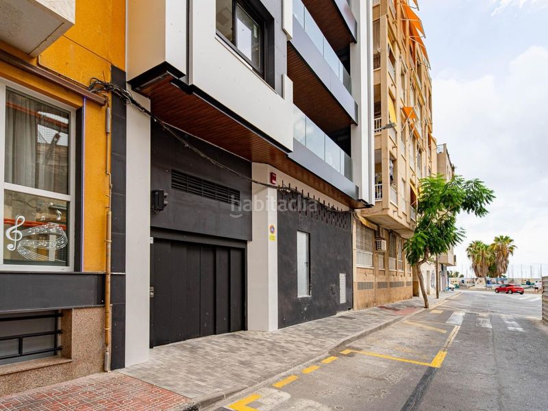 Foto c22292c6-bf22-4c2b-9666-408b467602d0. Apartament amb calefacció aparcament a Centro - Muelle Pesquero Torrevieja