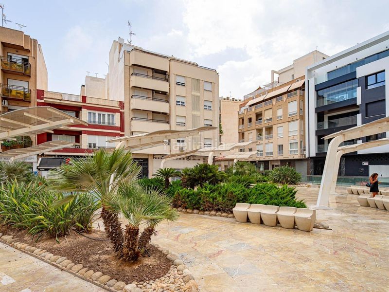 Foto d5f43b50-03f3-4fa1-b41b-d06fcb204997. Apartament amb calefacció aparcament a Centro - Muelle Pesquero Torrevieja