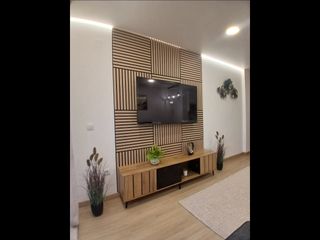 Apartamento en Puerto Deportivo. Piso reformado en torrevieja con vistas parciales al mar y ascen