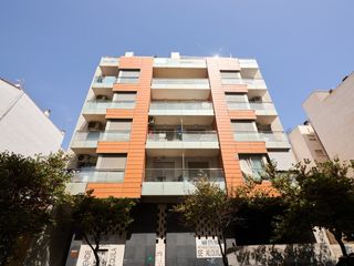 Pis a Puerto Deportivo