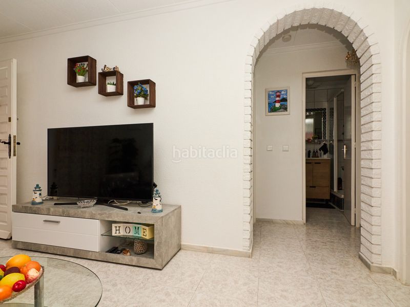 Foto 203da950-3085-4d91-a4ba-ed816a0b6705. Casa amb calefacció a Zona Carrefour - Urbanizaciones Torrevieja