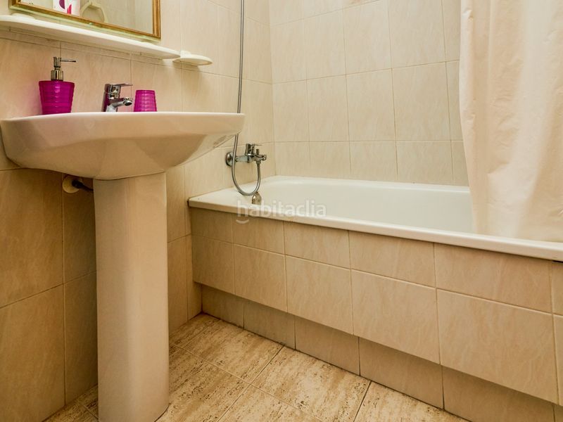 Foto 8c1b6c5e-663b-4f9e-b043-fec2449f7885. Apartament amb calefacció aparcament piscina a El Acequión Torrevieja