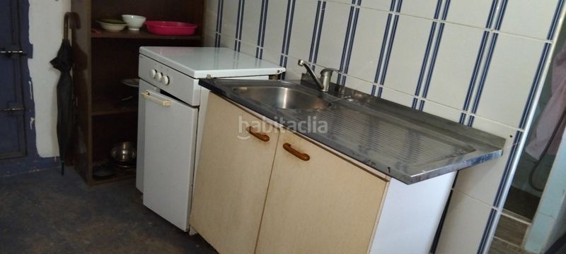 Foto b22d7e73-e11f-4e38-bb80-0d0cb6bf4997. Casa amb xemeneia aparcament a Cenicientos