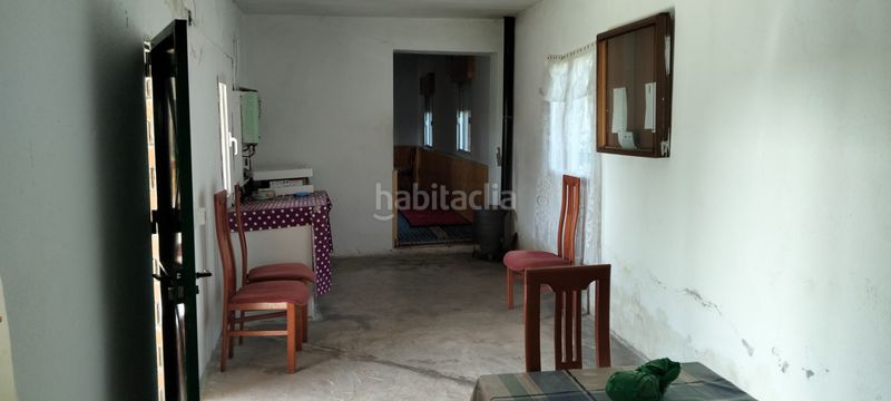 Foto ef5a3778-5e38-4721-9070-c635d986122e. Casa amb xemeneia aparcament a Cenicientos