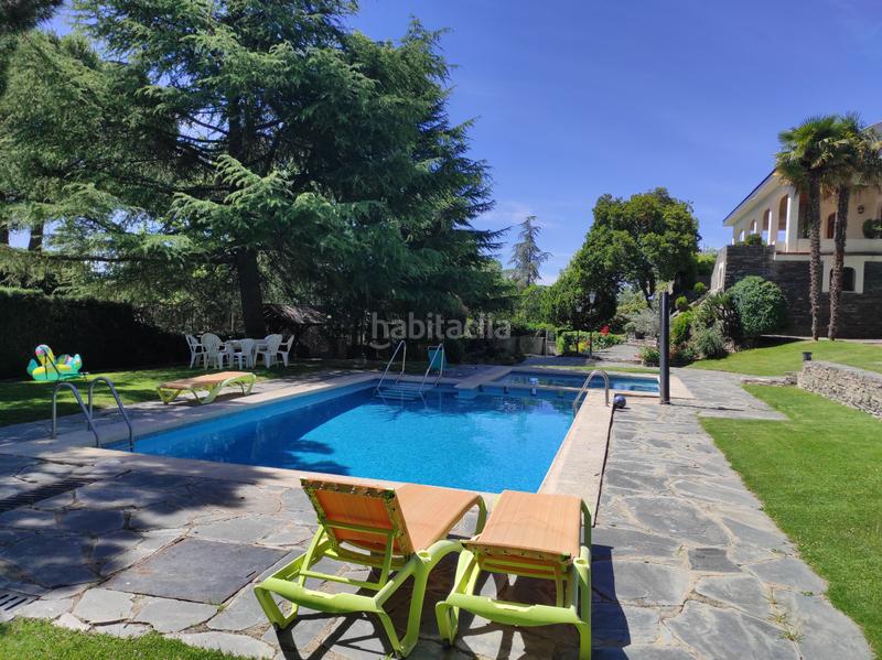 Foto 743bd4f7-ffa6-4ac3-82eb-2b31bb8a38a3. Chalet en Los Robles Torrelodones