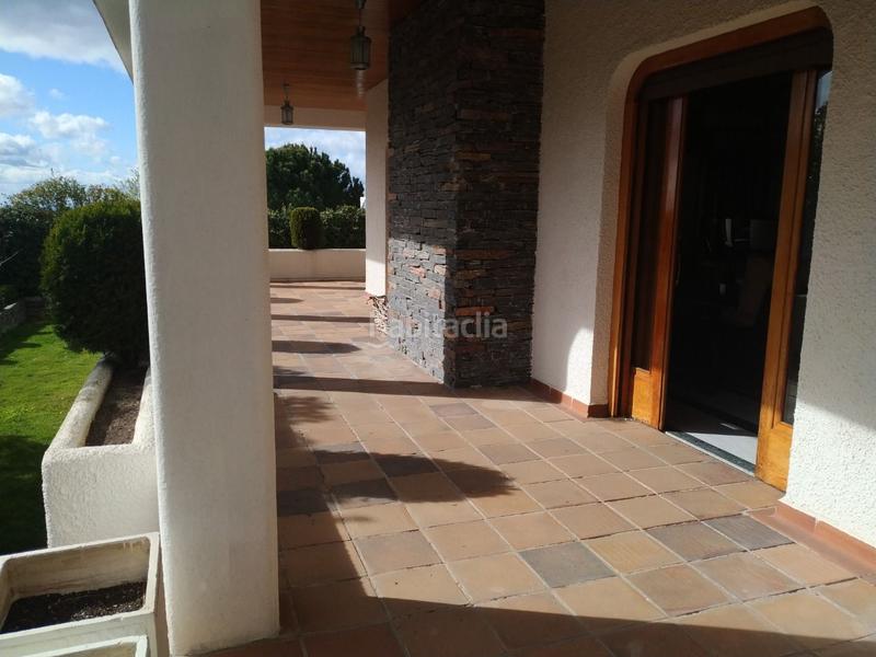 Foto de244f3c-565b-440f-a5dc-be381f612a1f. Chalet en Los Robles Torrelodones