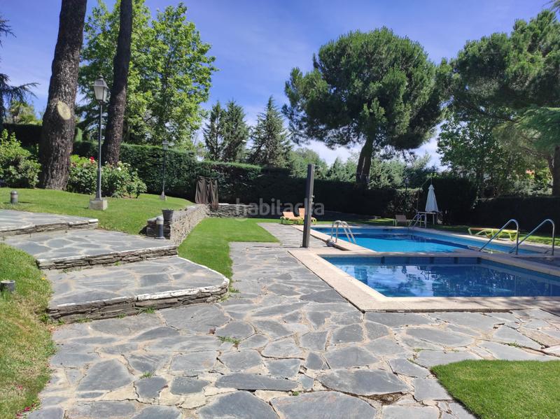 Foto f41c47b5-b935-4be1-839a-a4dd759bef85. Chalet en Los Robles Torrelodones