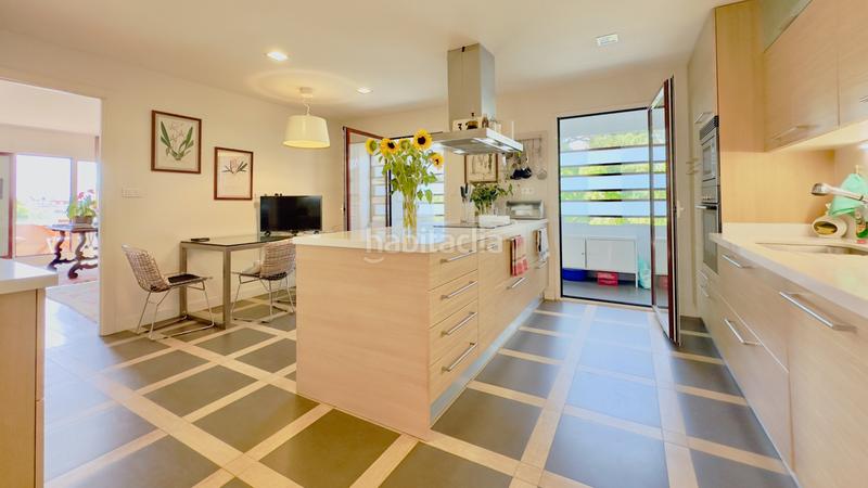 Foto 3d85a8b2-8139-4dda-a483-06ae654e82cd. Appartement avec cheminée chauffage piscine dans Colina Madrid