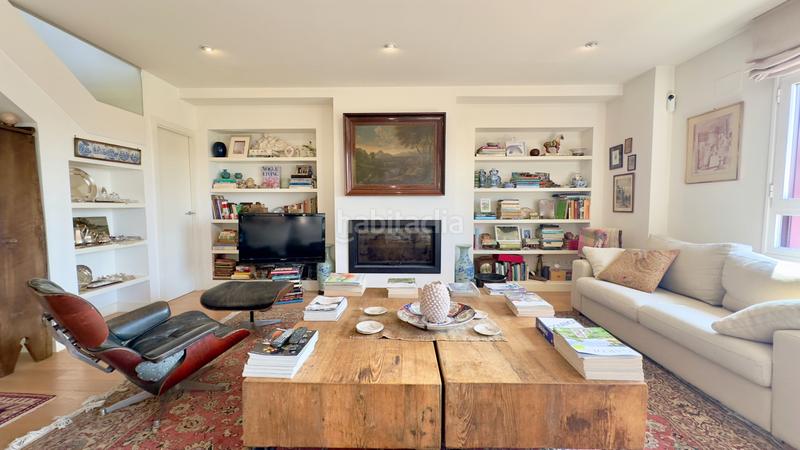 Foto e0abf200-44c0-4b05-a410-14e7374b13c0. Flat with fireplace heating pool in Colina Madrid