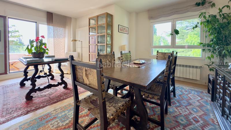 Foto 560df99f-b003-4b2a-b0bd-55bb0dd6416f. Piso en Colina Madrid