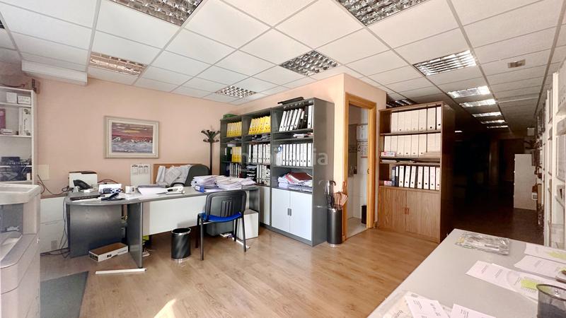 Foto c47e4b2b-d784-4f29-87e1-2eacf0430096. Locale commerciale in Timón Madrid