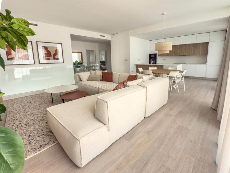 Foto 8fe1a2fc-06d1-417f-b2e4-bfa97e033f0b. Alquiler chalet villa con piscina en alquiler en balcón de Finestrat-terra marina Finestrat