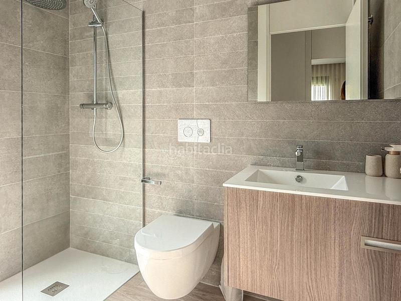 Foto b9f48666-d1b2-4f89-933c-76b279d6e6b6. Alquiler chalet villa con piscina en alquiler en balcón de Finestrat-terra marina Finestrat