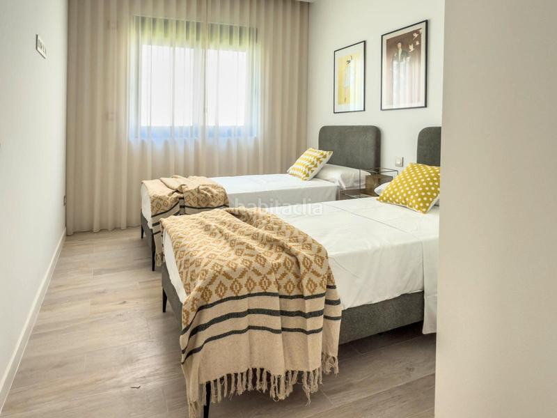 Foto f8f00b11-9bb0-420f-92fd-e52e812d3044. Location chalet avec chauffage parking piscine dans Finestrat