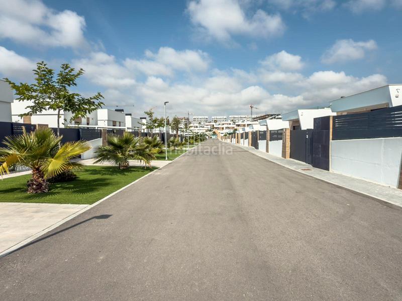 Foto 71881d8a-92ba-470d-9bbb-0341e23d862b. Miete chalet mit heizung parking pool in balcón de Finestrat-terra marina Finestrat