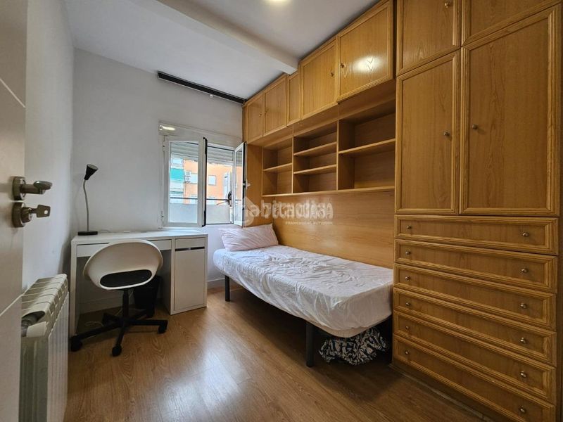Foto 27be7449-1edd-47f9-9ac6-0cdc85d39491. Rent flat with heating in Universidad Getafe