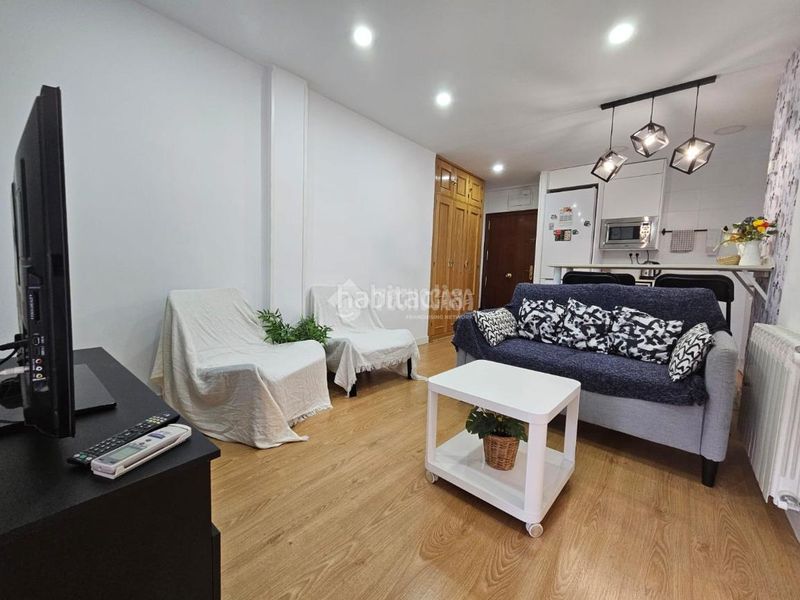 Foto 3fcb9581-c9cc-473d-9043-046020f090a7. Rent flat with heating in Universidad Getafe