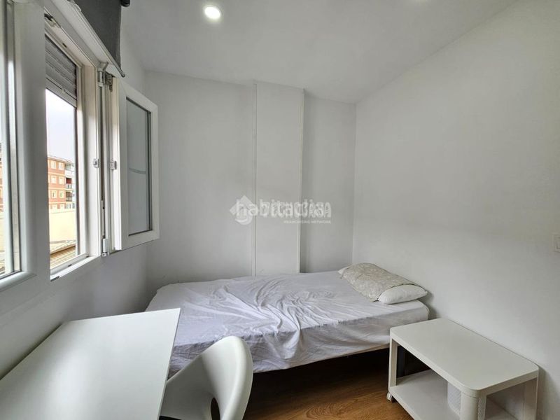 Foto b48e1359-d4ee-41e6-a334-f67fb4c9ca95. Rent flat with heating in Universidad Getafe