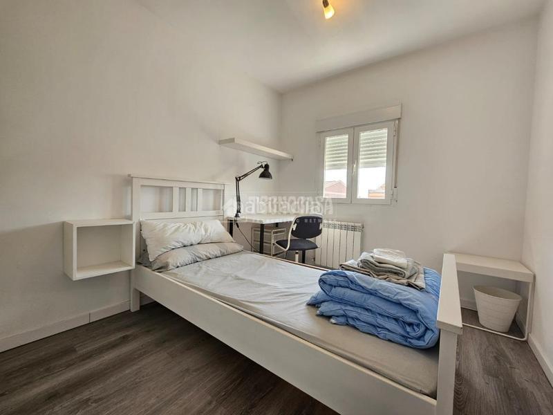 Foto dcfb5104-9652-4806-8aeb-b66e8368426a. Rent flat with heating in Universidad Getafe