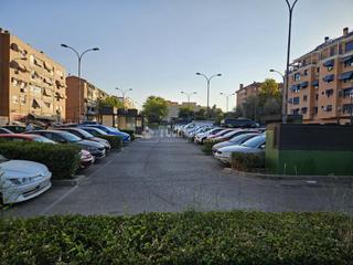 Autoparkplatz in Universidad. Boxplaza de garaje en venta en getafe