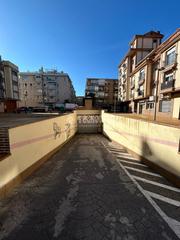 Aparcament cotxe a Universidad. Boxplaza de garaje en venta en getafe