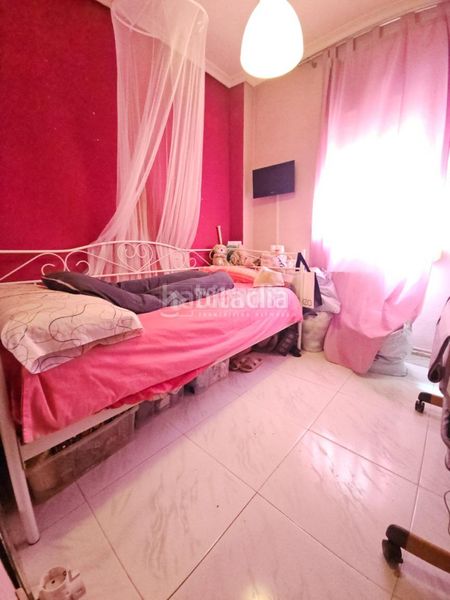 Foto 3b849d8a-5e4e-4f7e-bda5-432267679e83. Flat with heating in Universidad Getafe