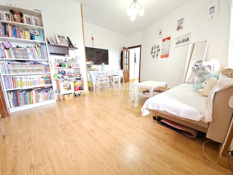 Foto fd965474-dd00-4e7f-bd9c-df15ef01499e. Flat in Universidad Getafe