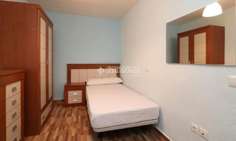 Foto a7124b9e-b725-4f45-8fcb-9df8cce71059. Piso  en venta en Universidad Getafe
