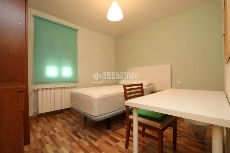 Foto dda4e034-e2eb-43f7-8bdf-acd218b0c38d. Piso  en venta en Universidad Getafe