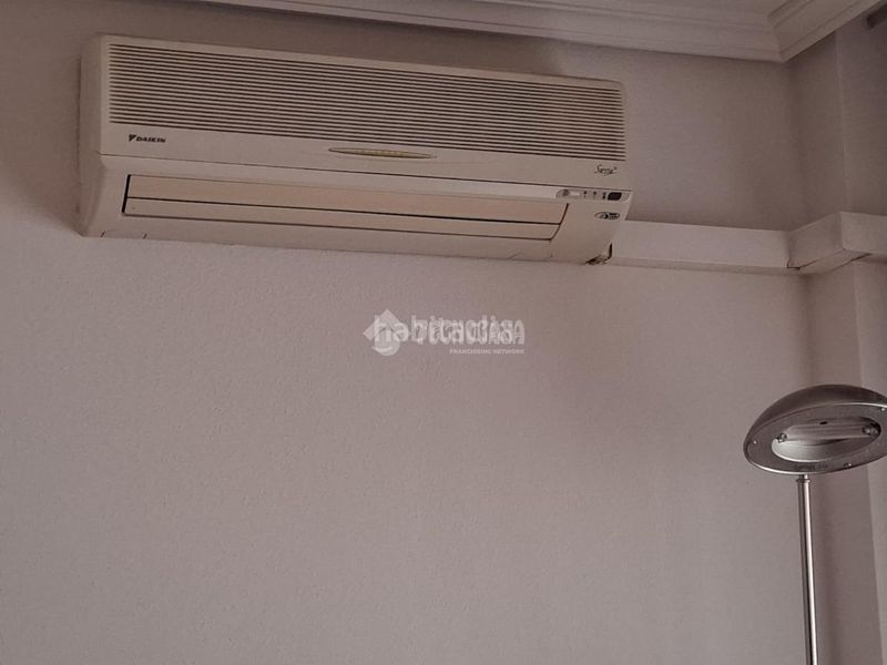 Foto 3a01f5a0-fb29-41ec-aae6-2575c2282bfc. Piso  en venta en El Rosón-Kelvinator Getafe