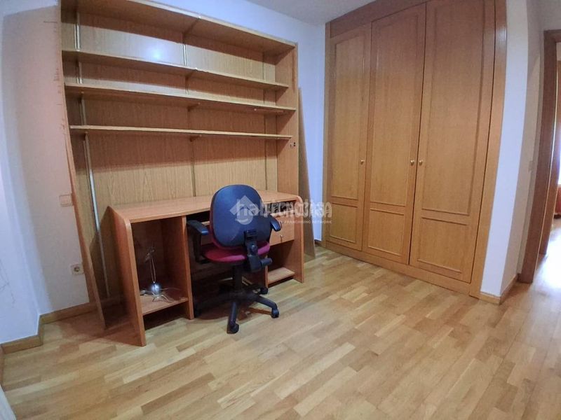 Foto 5e1be4de-6945-4ec6-b8cf-280712493516. Piso  en venta en El Rosón-Kelvinator Getafe