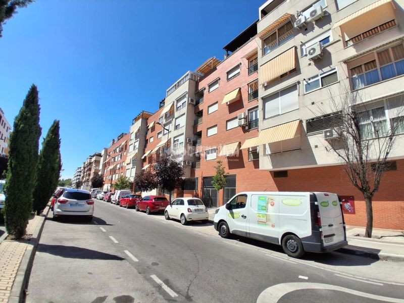 Foto 7b109d66-b95a-439a-9775-1f6448f03eaf. Piso  en venta en El Rosón-Kelvinator Getafe