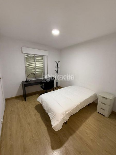 Foto 18a6e869-8c3f-435c-b09b-7c6a51d752ff. Pis a Universidad Getafe