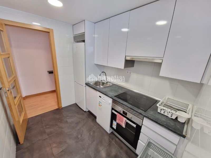 Foto 1cad7f6d-54ee-425a-9c61-ce82846614cc. Rent flat with heating in Universidad Getafe