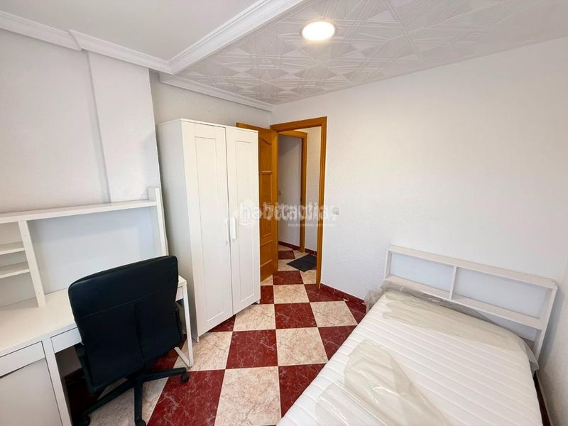 Foto 62fbbdb0-fec6-48fd-9232-26b8b3a08a62. Rent flat with heating in Universidad Getafe