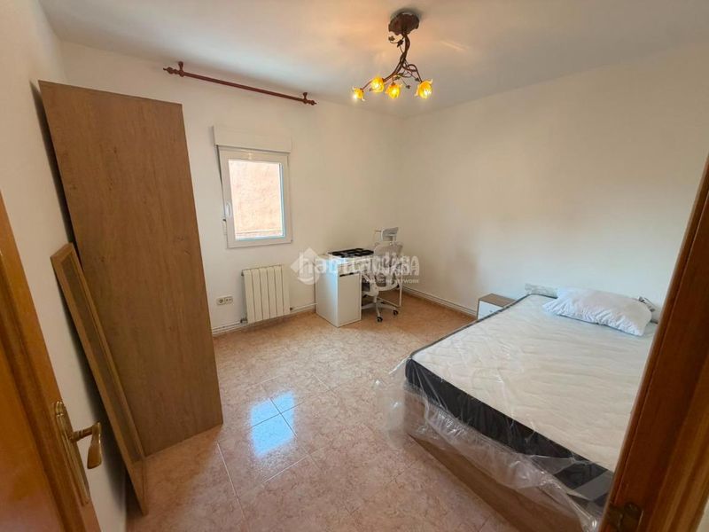 Foto 07f403df-cf90-46ba-a147-4ca60dcc4b57. Rent flat with heating in Universidad Getafe