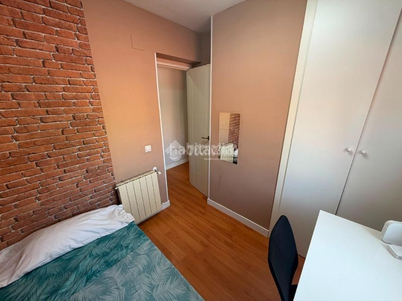 Foto 32f8f700-4ba9-4d68-a597-43d5f321c393. Rent flat with heating in Universidad Getafe
