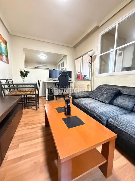 Foto 68a73d1f-0bc5-4e90-8aa6-1f255502ea0d. Piso  en venta en Universidad Getafe