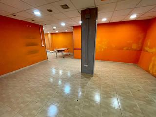 Lloguer Local Comercial a El Tancat-Mas d´en Gual. Alquiler local en el vendrell!!!!!