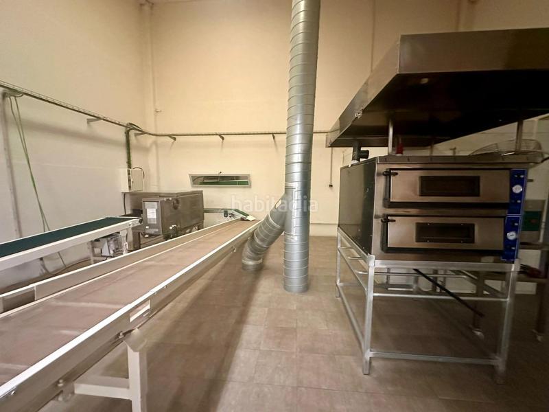 Foto a0b2df64-1e1e-459e-85ed-3a7400006c3e. Miete fabrikhalle in Centre Vendrell (El)