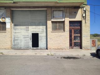 Nau industrial a Santa Oliva. Local mas parcela  en venta