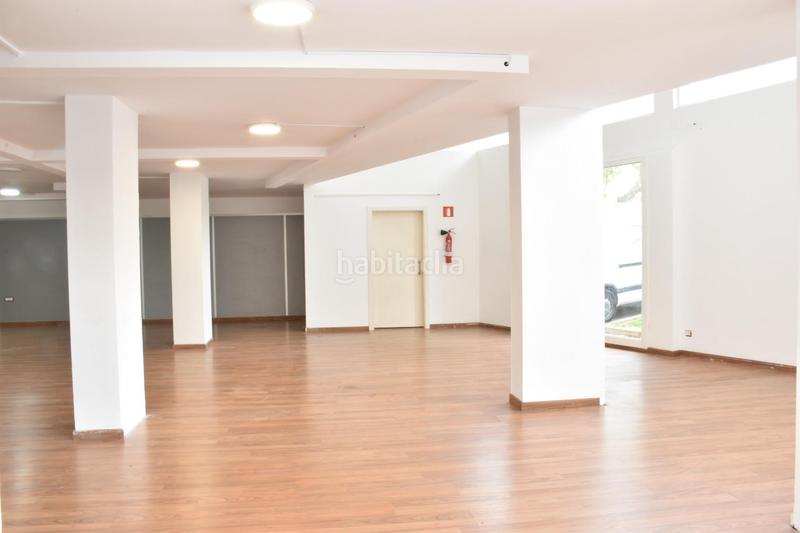Foto e8580eeb-a770-4d5f-8484-1c4983d8dcd0. Local comercial  vendrell en El Tancat-Mas d´en Gual Vendrell (El)