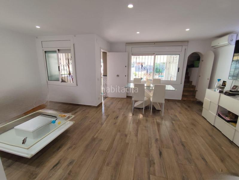 Foto c83280a4-b704-4c15-81f2-d8e68640398e. Maison avec chauffage parking dans Santa Oliva